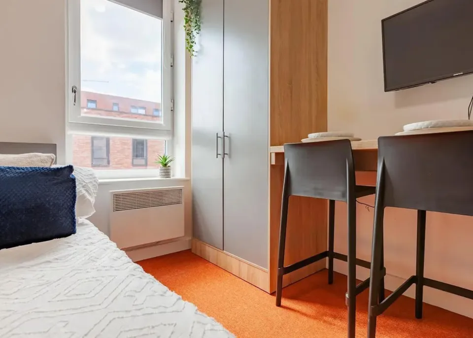 Londonist DMC | Premium Studio